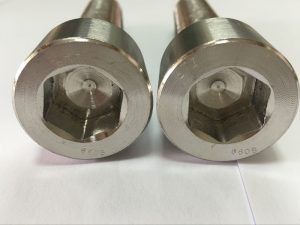 kötőelemek gyártói DIN 6912 titán hatszögletű aljzat csavar